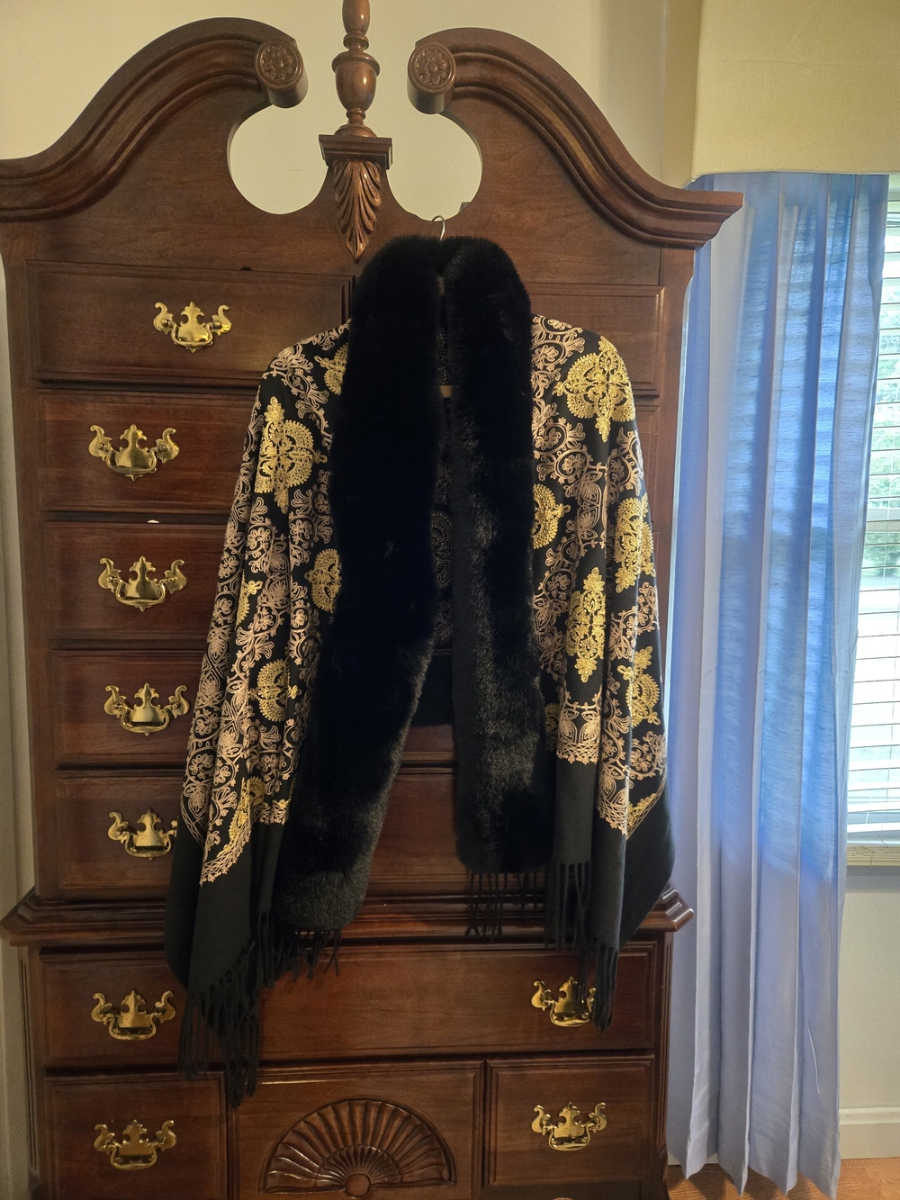 La Fiorentina Black and Gold Floral Faux Fur Trim Wrap